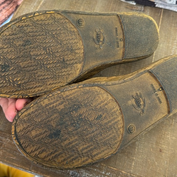 - Pali Hawaii brown Slip On Sandal - Picture 5 of 5